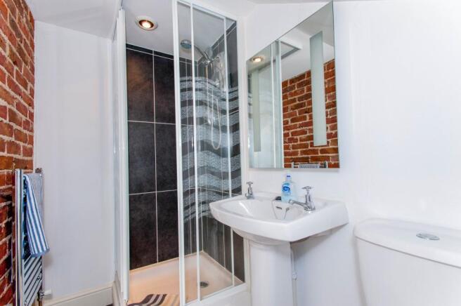 Ensuite 2