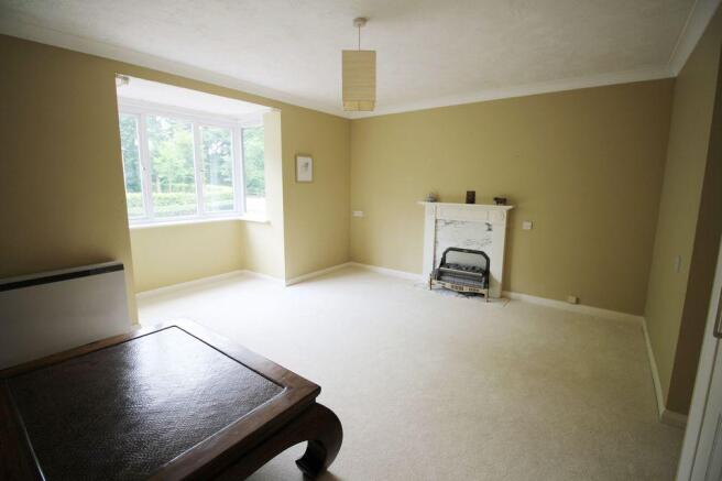 Bed/sitting Room