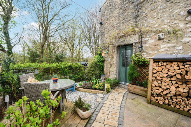 Courtyard Garden
