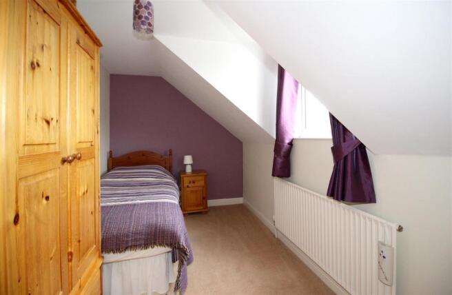 1021_Thurlow Garth.j
