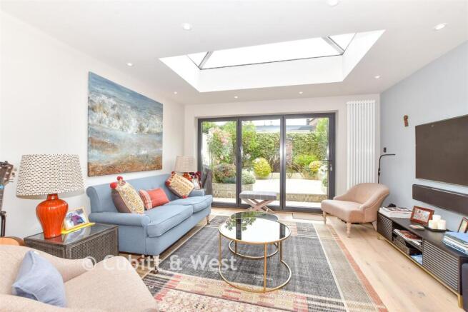 Lounge/Kitchen/ Dining Room