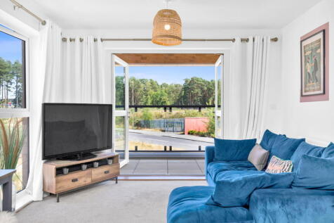 Douglas Court, Bordon, GU35 9FF
