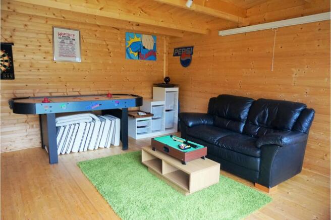 Log Cabin