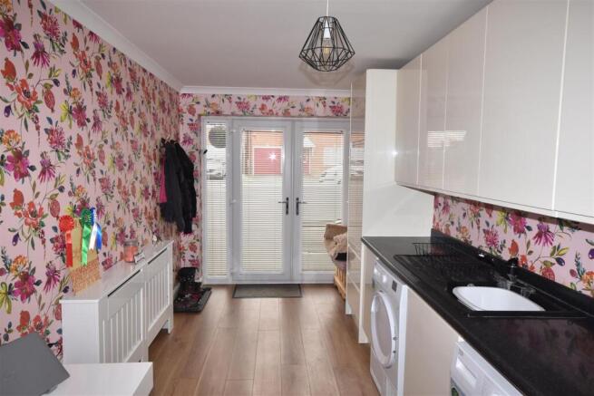 UTILITY ROOM/OFFICE