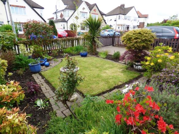 Garden - Front