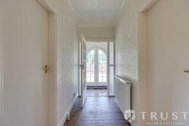 2 bed Bungalow for sale Image 6