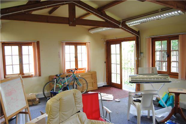 Summerhouse/Play Room