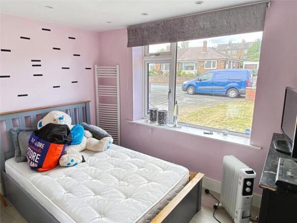 2 bed Bungalow for sale Image 6