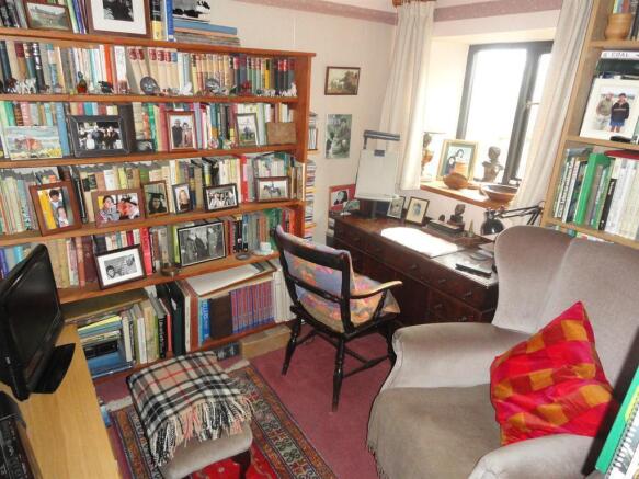 Photo 6
