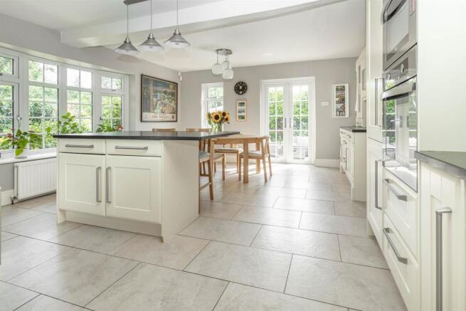 Breakfast Kitchen