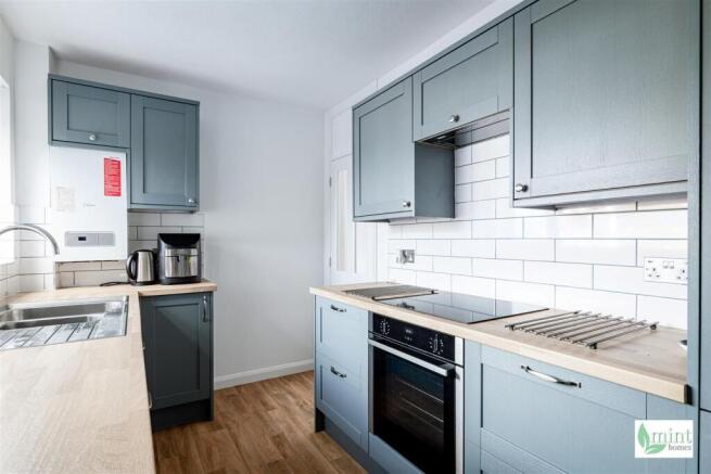 Drayton Court - Watermark-9.jpg