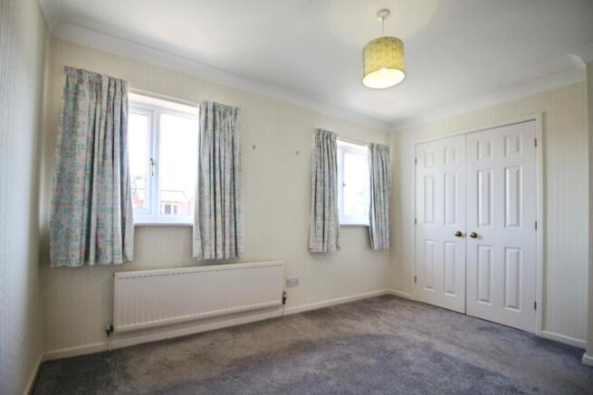 4 bed Detached for sale Image 8