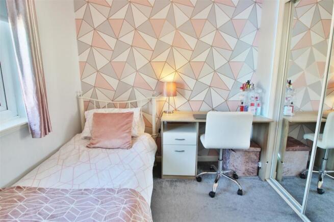 HazelwoodGrove_Bedroom3_2.jpg