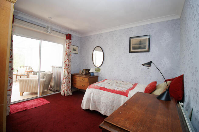 2 bed Semi-Detached Bungalow for sale Image 11