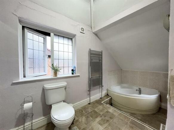 Family bathroom