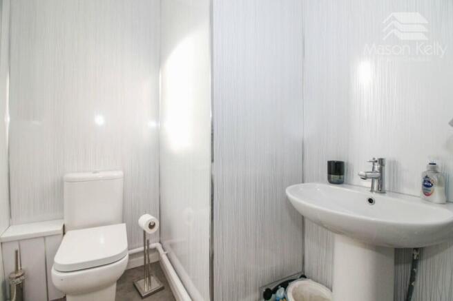 EN SUITE