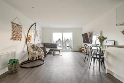 Marina Court, Waltham Abbey