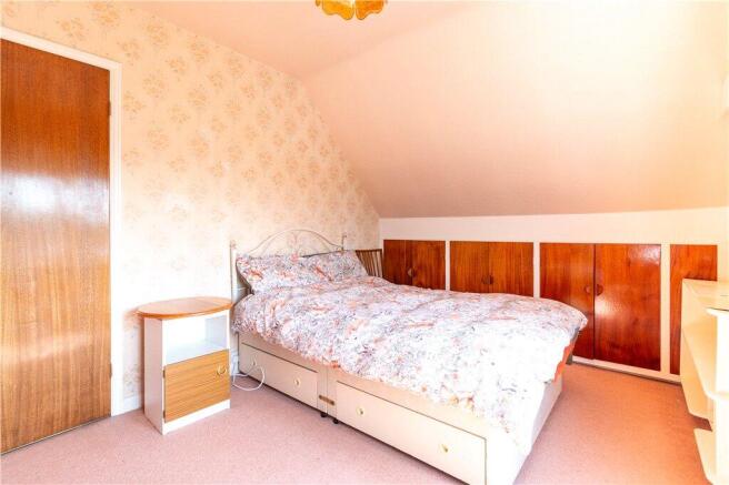Bedroom 2.3