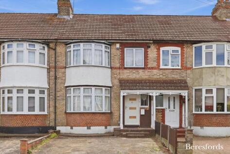 Seymer Road, Romford, RM1