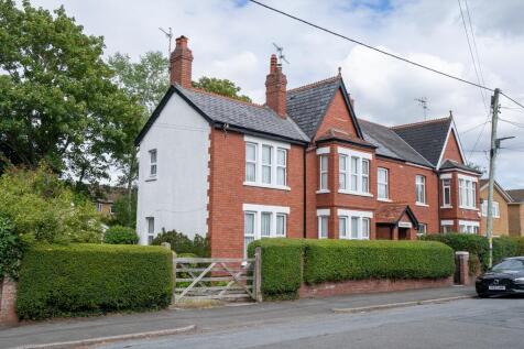 Greenfield Avenue, Dinas Powys, The Vale Of Glamorgan. CF64 4BW