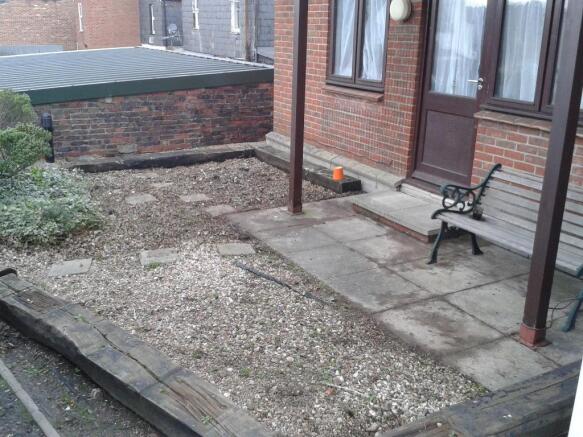 Photo 6