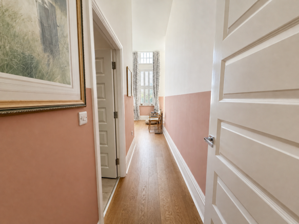 4 bed Terraced for sale Image 10