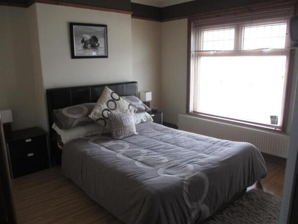 Bedroom 1: