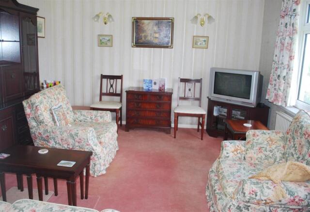 lounge.JPG