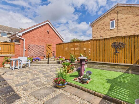 3 bed Detached for sale Image 11