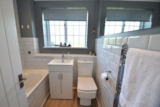 bath1.JPG