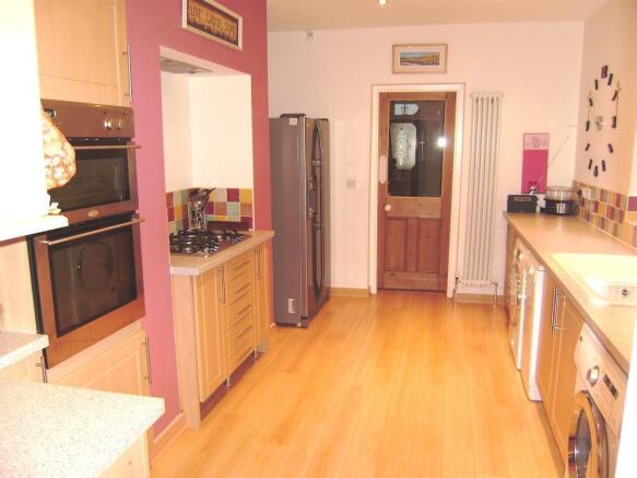 Photo 10