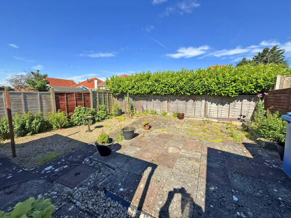 1 bed Semi-Detached Bungalow for sale Image 8