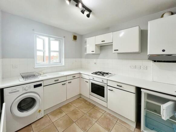 b2064ed2-Kitchen.jpg