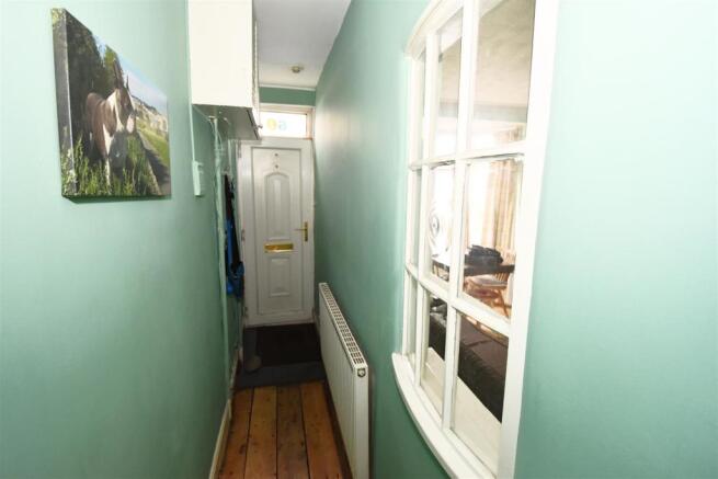 Hallway.jpg