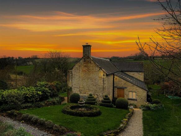 Donnywell - Dusk.jpg