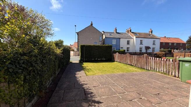 1 bed Detached for sale Image 10