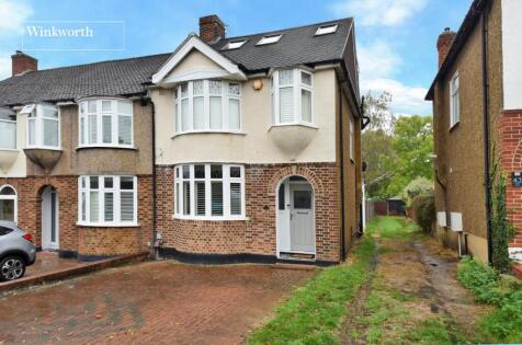 Vale Road, Worcester Park, Surrey, KT4