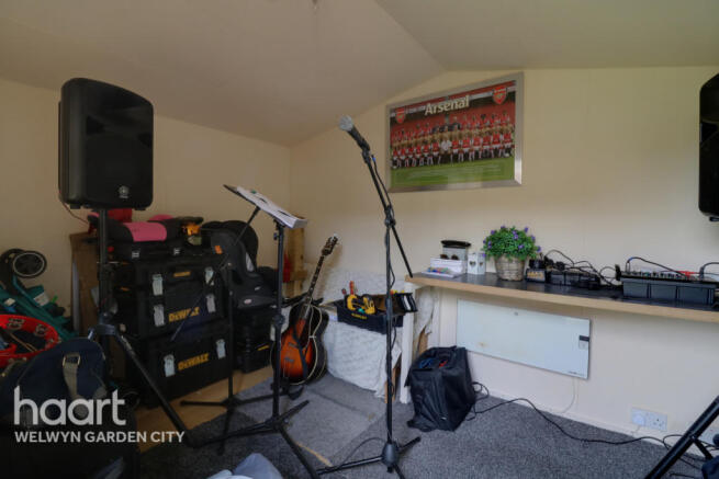 Photo 23