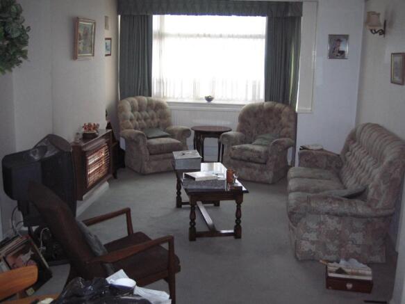 RECP/THRU LOUNGE (A)