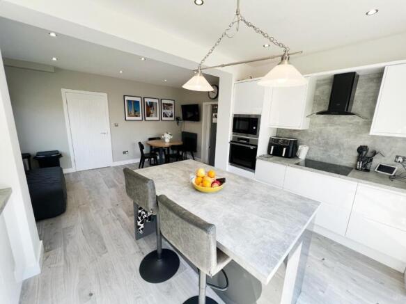 Kitchen / Diner