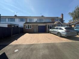 2 C, Geneva Crescent, Worcester WR7 4AW