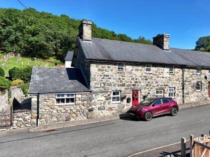 Blaenddol, 1 Meirion Terrace, Rhydymain, LL40 2AT