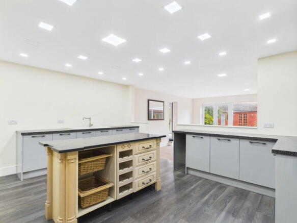 Gwyndy, Smithy Lane, Stalmine, Poulton-Le-Fylde, FY6 0LE photo 4