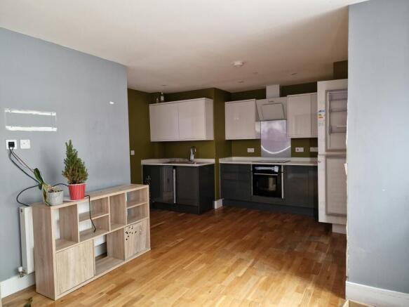 Kitchen T202603111223.jpg