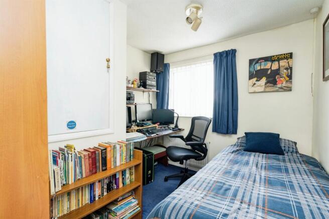 Photo 10