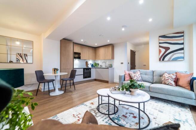 Open plan lounge/dining room/kitchen