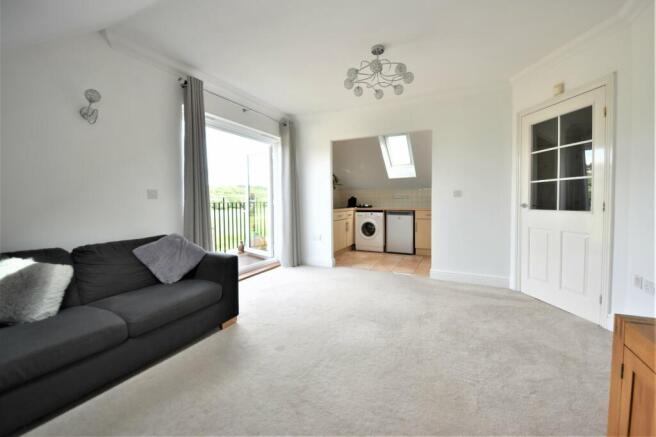 Living Room / Diner