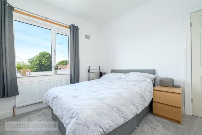2 bed Terraced for sale Image 12