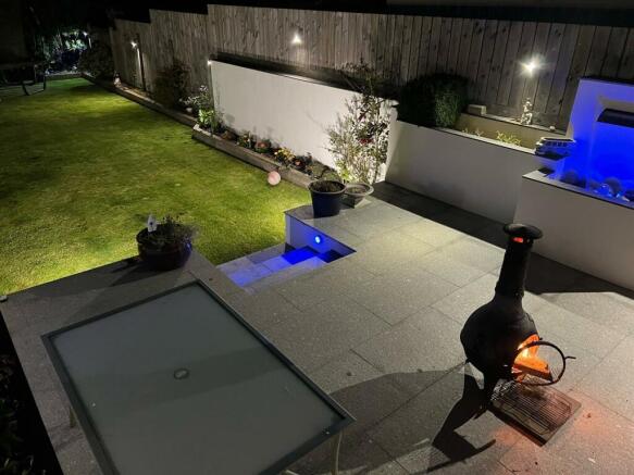 outside.3.jpg