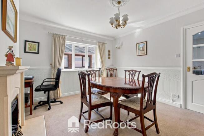 2 bed Detached Bungalow for sale Image 7